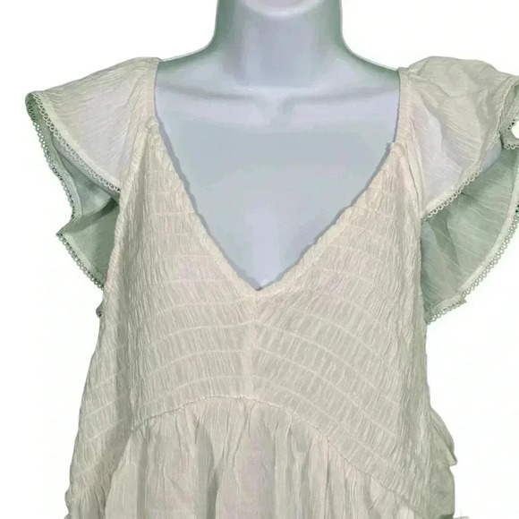 Wallflower Women's 2X White Short Sleeve Alessia Top New with Tags - Picture 2 of 9